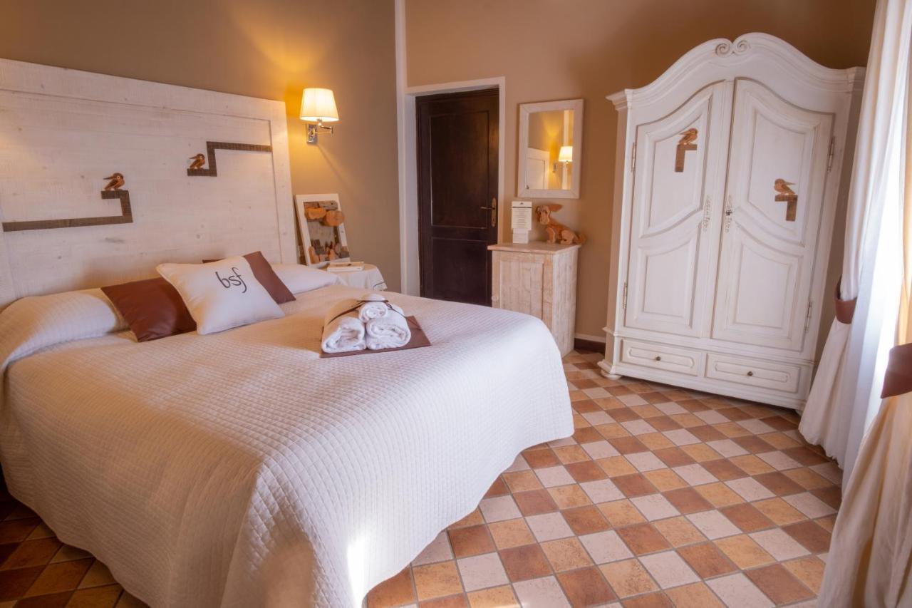Borgo San Faustino Country Relais And Spa Morrano Екстер'єр фото