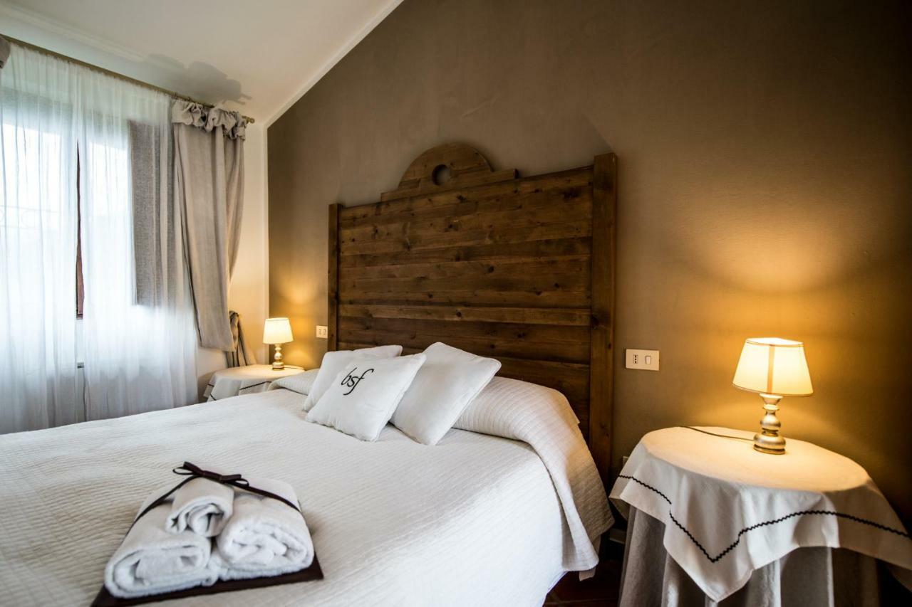 Borgo San Faustino Country Relais And Spa Morrano Екстер'єр фото